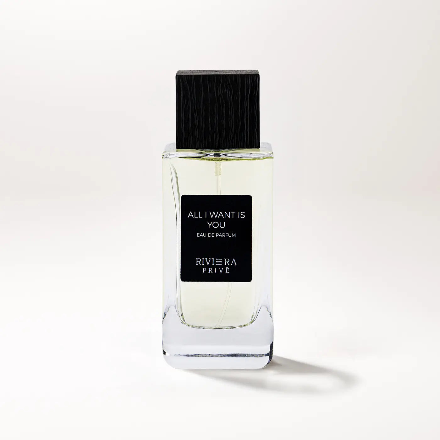 All_i_want_is_you_Riviera_Prive_White_Background_Bottle.webp